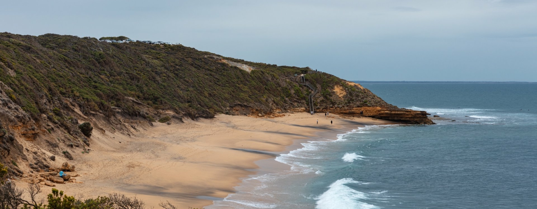 Bells-Beach-Torquay-Great-Ocean-Road-053A3045-large-1800x700 (1)