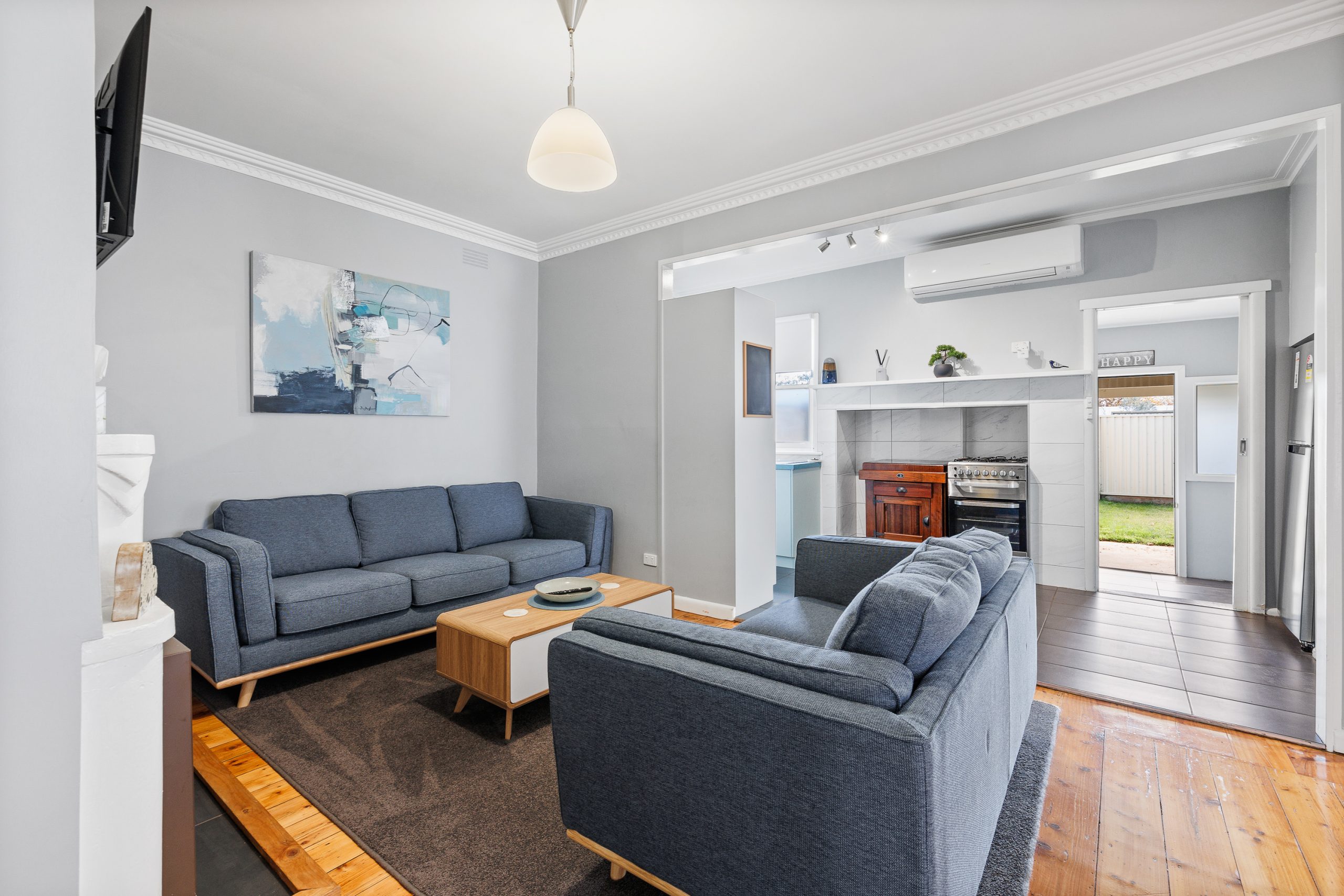 lounge 01